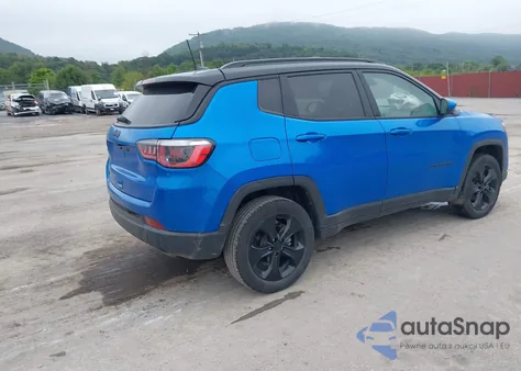2019 Jeep Compass Altitude 4X4 z USA, uszkodzony, nr VIN 3C4NJDBBXKT750388